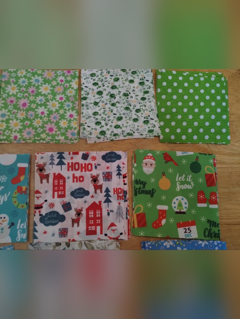 50 Piece Mixed Fabric Squares Bundle 4x4 Christmas Floral Polka Dot Quilt Scrap - Picture 4 of 6